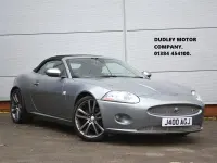 Usado Jaguar XK 300 CV (220 kW) 2006 Gris Descapotable
