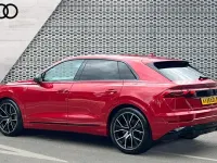 Used Audi Q8 Comfort 340 HP (250 kW) 2025 Red SUV