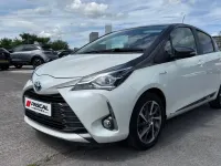 Used Toyota Yaris Hybrid 2019 White/black Hatchback