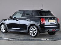 Begagnad Mini Cooper Classic 136 HK (100 kW) 2018 Svart Halvkombi
