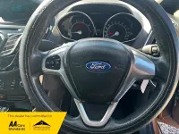 Used Ford B-MAX Zetec 90 HP (66 kW) 2013 Gold MPV