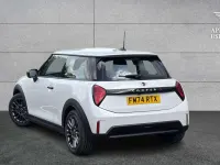 Used Mini Cooper S Hatch 201 HP (147 kW) 2024 White Hatchback