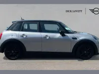 Used Mini Cooper Classic 134 HP (98 kW) 2023 Silver Hatchback