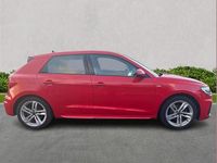 Usado Audi A1 S-Line 147 HP (108 kW) 2023 Vermelho SUV