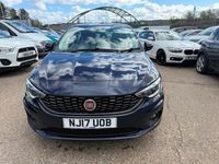 Begagnad Fiat Tipo Easy Plus 120 HK (88 kW) 2017 Blå Halvkombi