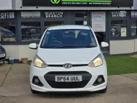 Used Hyundai i10 SE 2015 White Hatchback