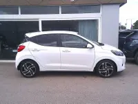 Used Hyundai i10 Premium 2022 Polar white Hatchback