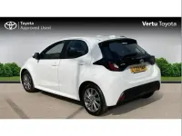 Used Toyota Yaris 116 HP (85 kW) 2023 White Hatchback