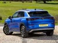 New VW T-Roc Life 116 HP (85 kW) 2026 Blue SUV