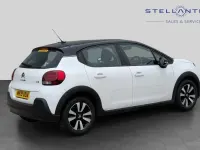 Used Citroën C3 Feel 67 HP (49 kW) 2019 White Hatchback