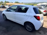 Used Toyota Yaris 69 HP (50 kW) 2016 White Hatchback