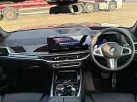 Używany BMW X7 M Sport 352 KM (258 kW) 2025 Biały SUV