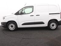 Used Vauxhall Combo 100 kW (136 HP) 2024 White MPV