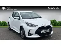 Used Toyota Yaris 116 HP (85 kW) 2024 White Hatchback
