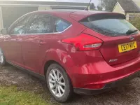 Used Ford Focus Titanium 150 HP (110 kW) 2017 Red Hatchback