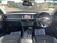 Second-hand Kia Optima 134 CP (98 kW) 2019 Argintiu Break