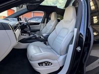 Used Porsche Cayenne 340 HP (250 kW) 2019 Blue SUV