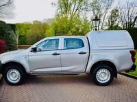 Used Isuzu D-Max 163 HP (119 kW) 2022 Silver Pickup