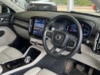 Usado Volvo XC40 Ultimate 194 HP (142 kW) 2024 SUV