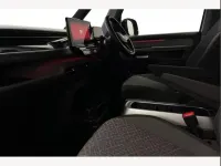 Używany VW ID. Buzz Pro 147 kW (200 KM) 2024 Srebrny Minivan
