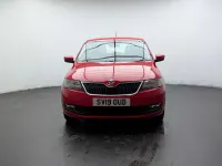 Usado Skoda Rapid SE 2019 Rojo Utilitario