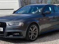 Usado Audi A4 Black Edition 177 HP (130 kW) 2015 Cinzento Sedan