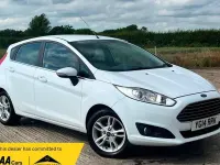 Used Ford Fiesta Zetec 98 HP (72 kW) 2015 White Hatchback