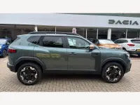 Used Dacia Duster Extreme 2025 Green Estate