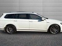Used VW Passat R-line 150 HP (110 kW) 2023 Glacier white Estate