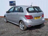 Begagnad Mercedes B160 2011 Silver Minibuss