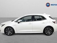 Used Toyota Corolla Design 122 HP (89 kW) 2021 White Hatchback