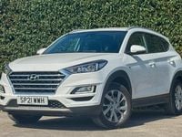 Usado Hyundai Tucson SE 116 HP (85 kW) 2020 Branco SUV