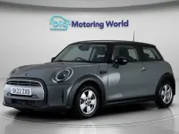 Usado Mini Cooper Classic 136 HP (100 kW) 2022 Cinzento Citadino