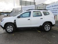 Begagnad Dacia Duster Essentiel 90 HK (66 kW) 2022 Vit SUV