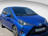 Second-hand Toyota Yaris Hybrid 101 CP (74 kW) 2020 Hatchback