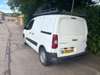 Used Peugeot Partner 2012 White