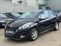 Gebraucht Peugeot 208 Style 82 PS (60 kW) 2014 Blau Kleinwagen