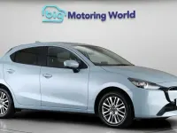 Used Mazda 2 Exclusive-Line 90 HP (66 kW) 2024 Blue Hatchback