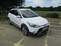 Used Hyundai i20 Active 120 HP (88 kW) 2018 White Hatchback