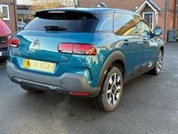 Used Citroën C4 Cactus Flair 130 HP (95 kW) 2018 Blue Hatchback
