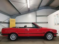 used BMW 320 Cabriolet 2.0 320I 2d 129 BHP