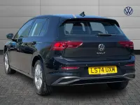 Second-hand VW Golf VIII Life 115 CP (84 kW) 2024 Negru Hatchback
