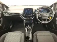 Usado Ford Fiesta Active 125 HP (91 kW) 2019 Cinzento Citadino