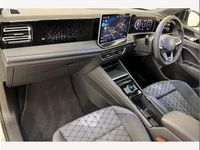 Used VW Tiguan R-line 150 HP (110 kW) 2025 White SUV