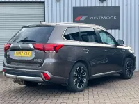 Used Mitsubishi Outlander P-HEV 2017 Brown SUV