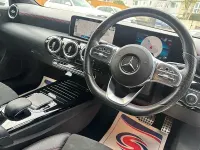 Used Mercedes A180 Executive 116 HP (85 kW) 2018 White Hatchback