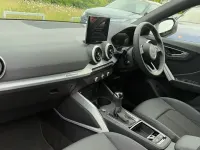 Usado Audi Q2 S-Line 150 CV (110 kW) 2025 Azul SUV
