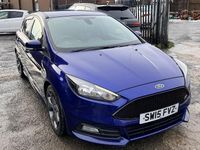 Used Ford Focus ST 250 HP (183 kW) 2015 Blue Hatchback