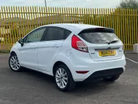 Usado Ford Fiesta Titanium 2016 Branco Citadino