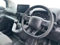 Used Citroën Berlingo 100 HP (73 kW) 2023 White MPV